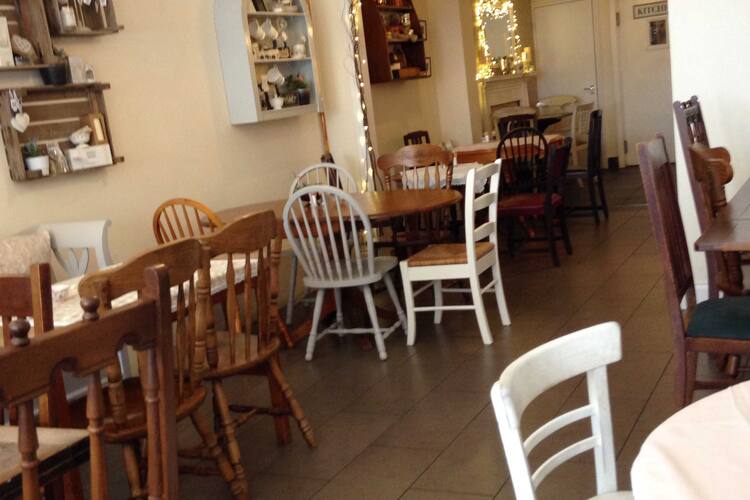 The Waiting Room Photos Pictures Of The Waiting Room Whetstone London